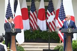 强强对话精彩纷呈，场上博弈持续升级